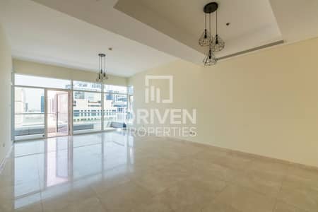 1 Bedroom Flat for Rent in Business Bay, Dubai - Spacious | Well-managed Apt | Prime Location