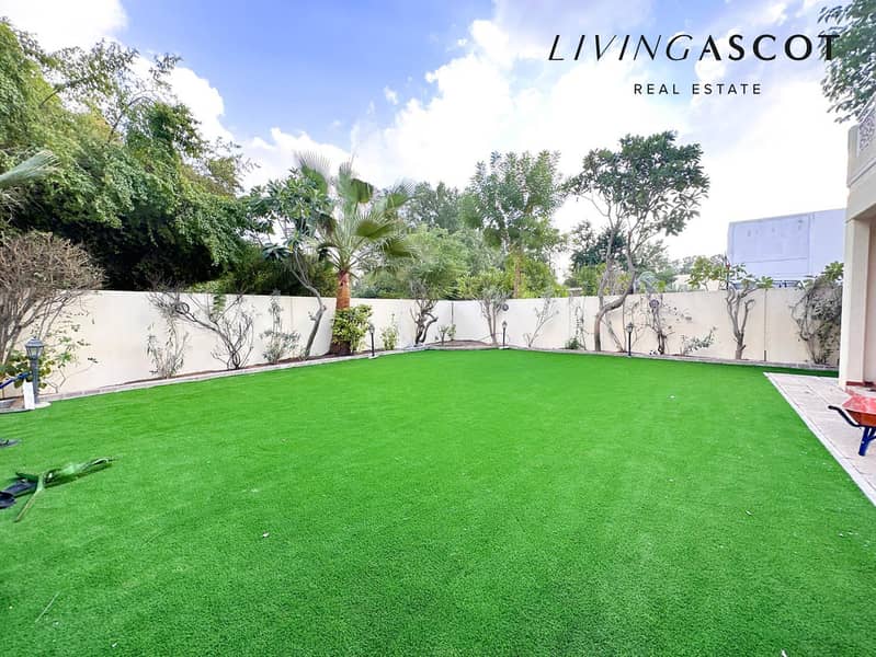 Bargain | Vacant | Spacious | Single Row Bargain | Vacant | Spacious | Single Row