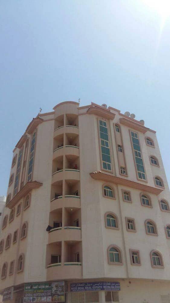 2bhk for rent in Al jurf area  Good spaces And central air conditioning