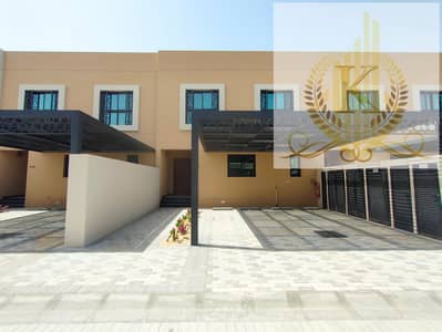 3 Bedroom Townhouse for Rent in Al Rahmaniya, Sharjah - **** Luxurious New 3 BHK Town House is Available for Rent in Sustainable City ****