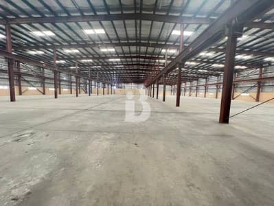 Warehouse for Rent in Jebel Ali, Dubai - Only 29 psft| 132440 Sqft | 600 KW| in Jebel Ali