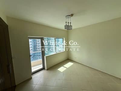 2 Bedroom Apartment for Rent in Dubai Marina, Dubai - Bright | Spacious | Partially Upgraded
