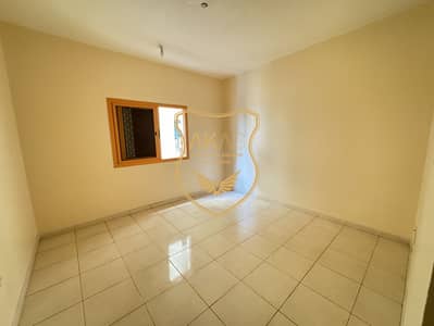 Studio for Rent in Rolla Area, Sharjah - SUPER OFFER SPECIOUS STUDIO FLAT WITH 12 CHEQUES SEPRATE KITCHEN IN JUST 11K