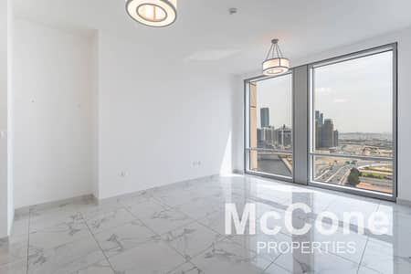 2 Bedroom Apartment for Sale in Business Bay, Dubai - Vacant | Spacious & Bright | View Today