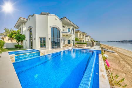 4 Bedroom Villa for Sale in Palm Jumeirah, Dubai - 01. jpg