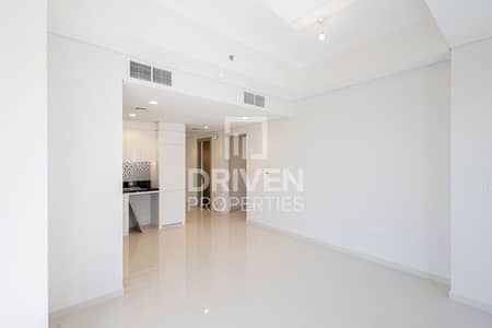 3 Bedroom Apartment for Sale in Business Bay, Dubai - Corner Unit with Race Track and Canal View