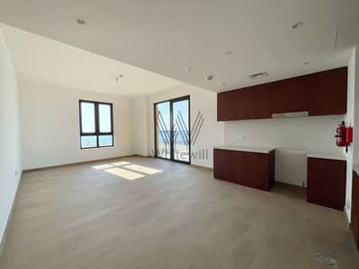 1 Bedroom Apartment for Sale in Jumeirah, Dubai - Sea View |Corner Unit| Beach Access | Unfurnished