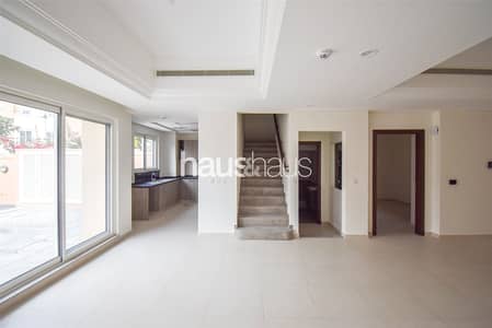 4 Bedroom Townhouse for Sale in Dubai Sports City, Dubai - Vacant Now | 4BR TH2 + Maids | 3 Floor Layout