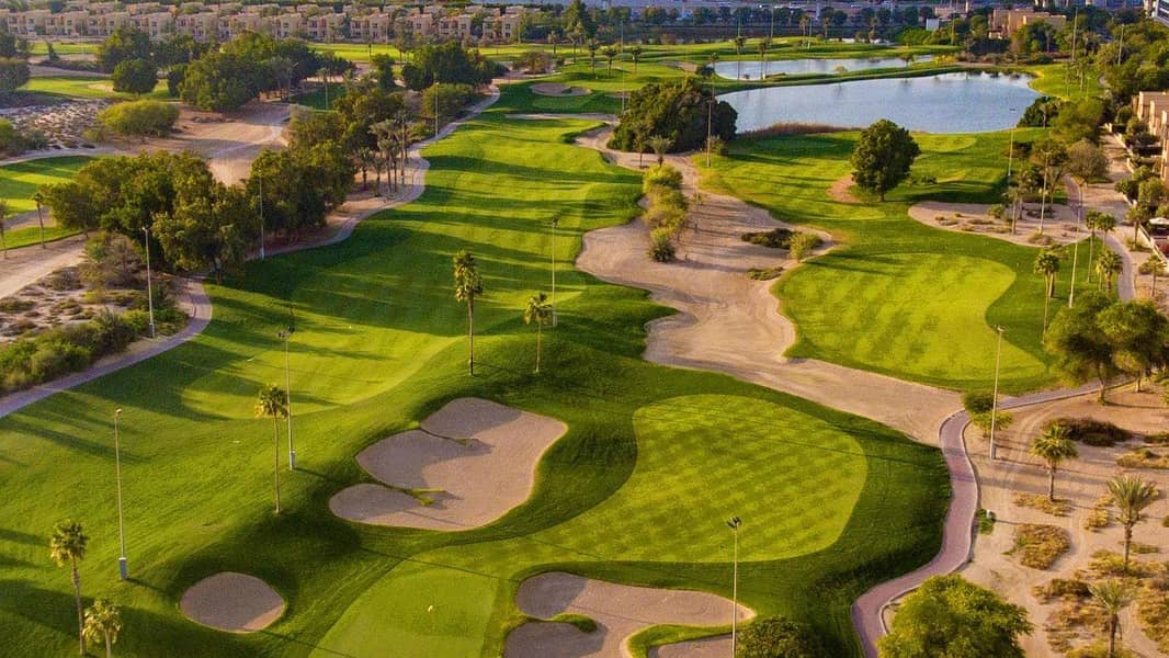 23 emirates-golf-club-faldo-course-18-xl. jpg