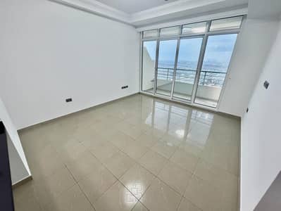 1 Bedroom Apartment for Rent in Dubai Marina, Dubai - Full sea views | Balcony | Chiller-free