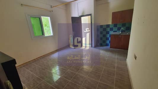 Office for Rent in Maleha, Sharjah - VERY CHEAP OFFER FOR OFFICE ONLY 4K FOR LICENSE RENEWAL OR NEW MALEHA AREA WITH OUT SEWA DEPOSIT in