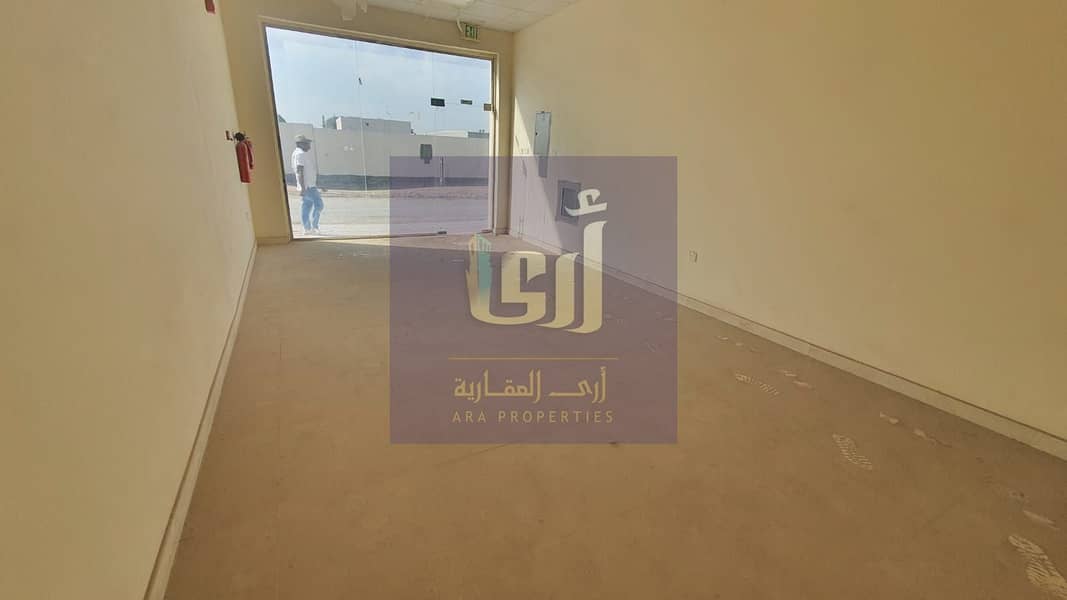 CHEAPEST  OFFER SHOP FOR RENT ONLY 4K FOR LICENSE NEW OR RENEWAL MALEHA  AREA WITH OUT SEWA DEPOSIT.