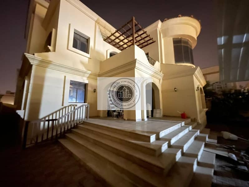 Lavish 6 Bedroom villa for Rent in Mbz