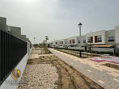 3 Bedroom Townhouse for Sale in Dubailand, Dubai - Single row | Prime location | Book For Viewing
