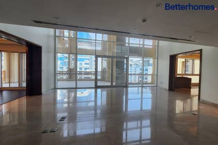 4 Bedroom Penthouse for Rent in Palm Jumeirah, Dubai - Penthouse | 4 BR+Maids+Study | Large terrace