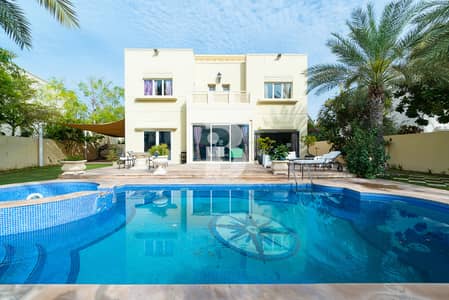 5 Bedroom Villa for Rent in The Meadows, Dubai - Private Pool | 5Bed maids room | Available soon