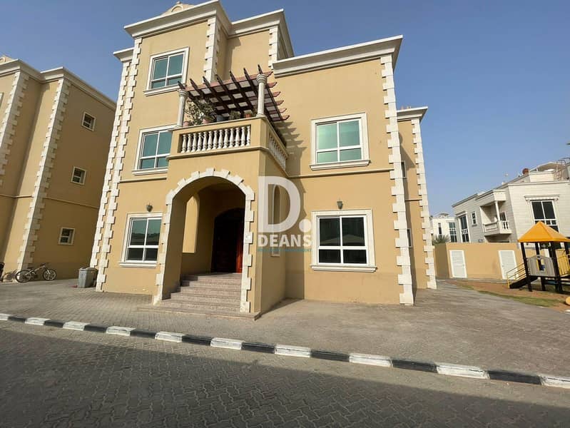 شقة في مركز محمد بن زايد،مدينة محمد بن زايد 3 غرف 108000 درهم - 8778282