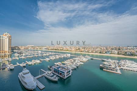 3 Bedroom Apartment for Rent in Palm Jumeirah, Dubai - Breath-taking Sea View | Private Beach Access