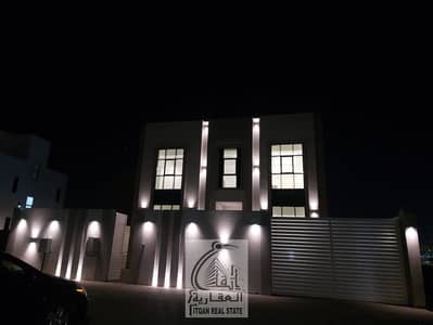 5 Bedroom Villa for Rent in Al Jurf, Ajman - For rent, a villa for the first resident in Ajman, Al Jurf 2 area
 Super deluxe finishing
 It consists of 5 rooms, a sitting room, 2 halls, and a maid's room
 With big monsters
 An area of ​​​​about 8 thousand square feet
 The asking price is 160 thousand