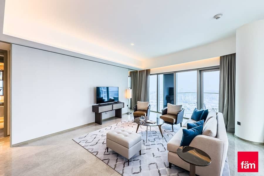 High Floor | Burj View I Luxury Apartment