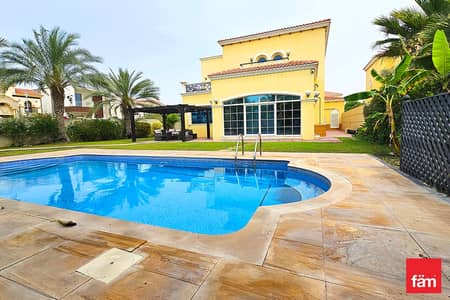 4 Bedroom Villa for Rent in Jumeirah Park, Dubai - 4 beds Large with Pool I Close to Park