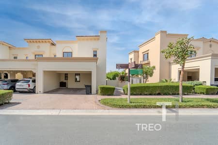 4 Bedroom Villa for Rent in Reem, Dubai - Spacious | Excellent Condition | Landscaped