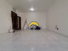 شقة في شارع حمدان 2 غرف 80000 درهم - 8779829