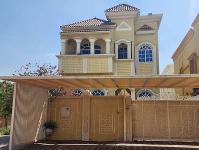 Corner villa for rent in Al Mowaihat area, large villa ready for living. . .