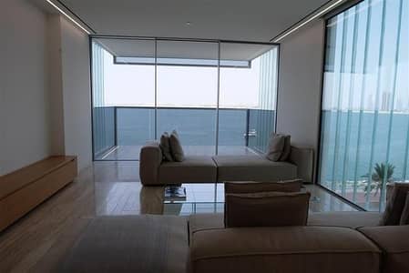 Upgraded % Breathtaking 3 BR Apt Maid/ Sea Palm View Upgraded % Breathtaking 3 BR Apt Maid/ Sea Palm View