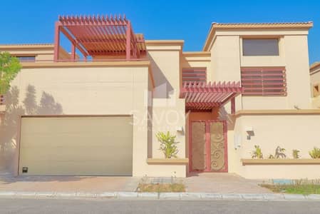 5 Bedroom Villa for Sale in Khalifa City, Abu Dhabi - LUXURIOUS 5BR+MAID VILLA|RENTED|PRIVATE POOL