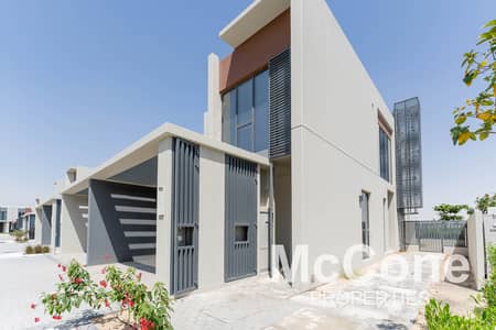 4 Bedroom Townhouse for Sale in Dubailand, Dubai - Urban Lifestyle | Excellent Location | Spacious