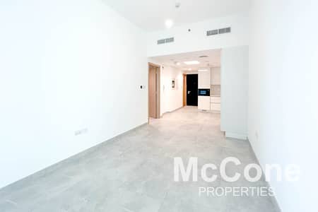 1 Bedroom Flat for Rent in Jumeirah Village Circle (JVC), Dubai - Brand New | Spacious Living | Fitted Kitchen