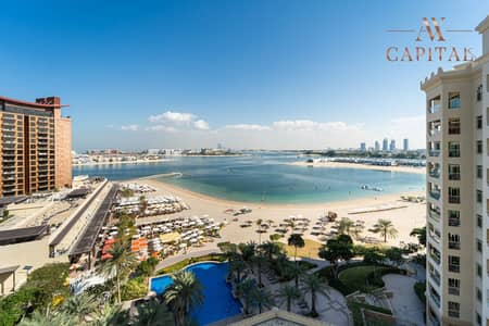 朱美拉棕榈岛， 迪拜 3 卧室单位待租 - 位于朱美拉棕榈岛，海滨公寓，阿尔达斯公寓 3 卧室的公寓 290000 AED - 8353503