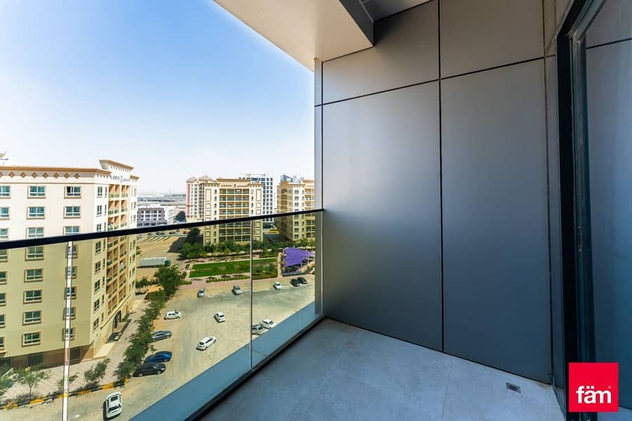 شقة في برج V،مجمع دبي ريزيدنس 450000 درهم - 8781660