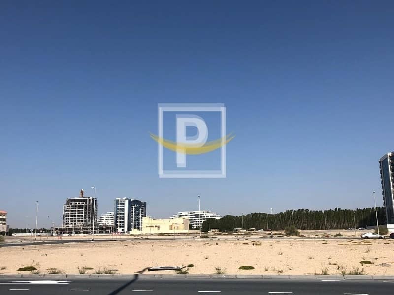Freehold G+2P+23 Hotel Apartments  / Retail Plot