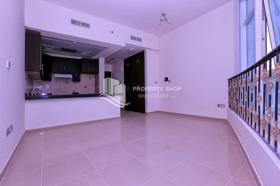 3 studio-apartment-abu-dhabi-al-reem-island-city-of-lights-hydra-avenue-living-dining. JPG
