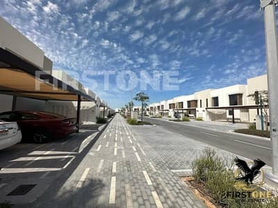 3 Bedroom Townhouse for Sale in Yas Island, Abu Dhabi - ✦Luxurious Living | Double Row | Brand New