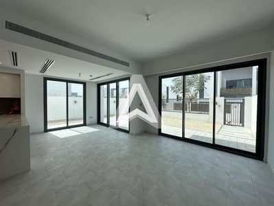 4 Bedroom Townhouse for Rent in Dubailand, Dubai - Brand New | Gated Community| Near to Park and Pool