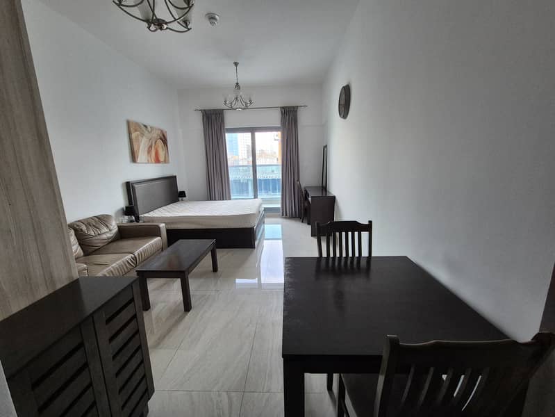 Furnished Studio with Balcony (Elite Residence Business Bay)