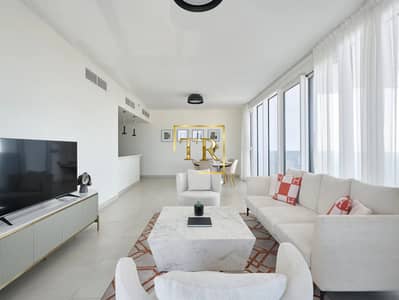 2 Bedroom Apartment for Sale in Bur Dubai, Dubai - Luxurious | Top Notch Facilities | High ROI
