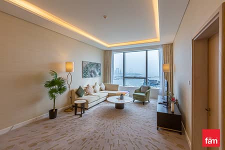 فلیٹ 1 غرفة نوم للبيع في نخلة جميرا، دبي - شقة في برج النخلة،نخلة جميرا 1 غرفة 4100000 درهم - 8763275