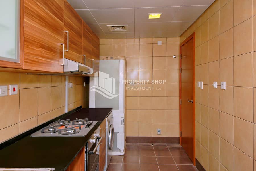 11 2-br-apartment-al-reem-island-shams-abu-dhabi-beach-tower-a-kitchen. JPG