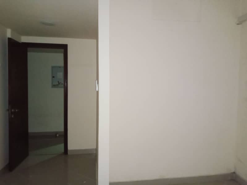 شقة في الغبيبة،بر دبي 1 غرفة 42000 درهم - 8296948