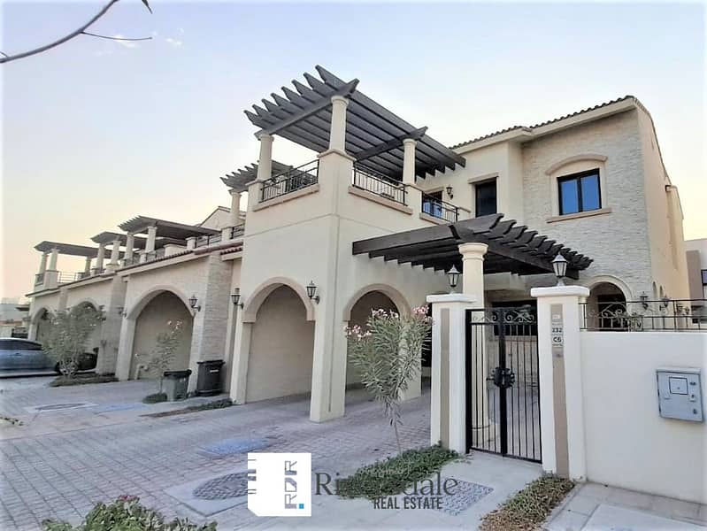 Arabian Style Villa -Spacious 3BHK+Maid-Large Backyard