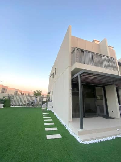 3 Bedroom Townhouse for Sale in DAMAC Hills 2 (Akoya by DAMAC), Dubai - a5051176-c1cd-4aca-8627-1ed52cbfcf58. jpg