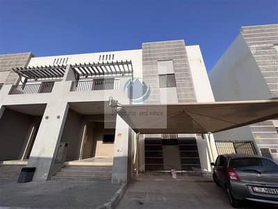فیلا 4 غرف نوم للايجار في مدينة خليفة، أبوظبي - فیلا في مدينة خليفة 4 غرف 130000 درهم - 7178720