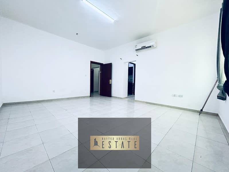 Квартира в Аль Шавамех, 25000 AED - 8790846