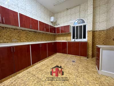 3 Bedroom Townhouse for Rent in Al Falah City, Abu Dhabi - Outclass Private Entrance 3 Bedrooms Hall with Yard at Al Falah Old