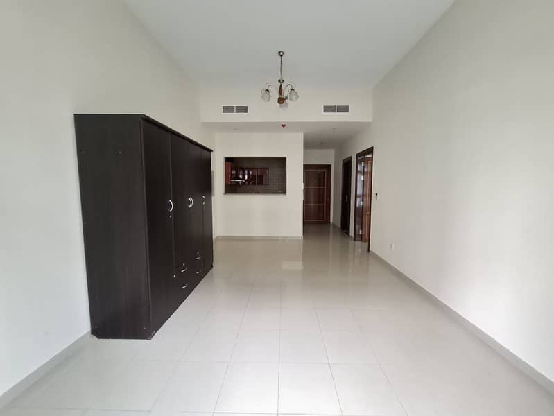 Very Spacious 1Bhk  Near by Souq Extra With All Facilities in just 58k