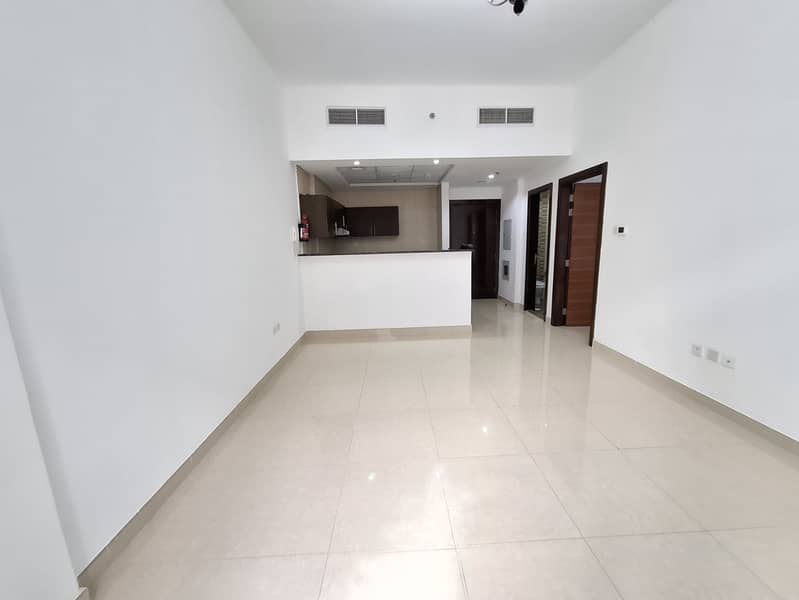 Very Spacious 1Bhk Opposite Souq Extra With All Facilities in just 62k